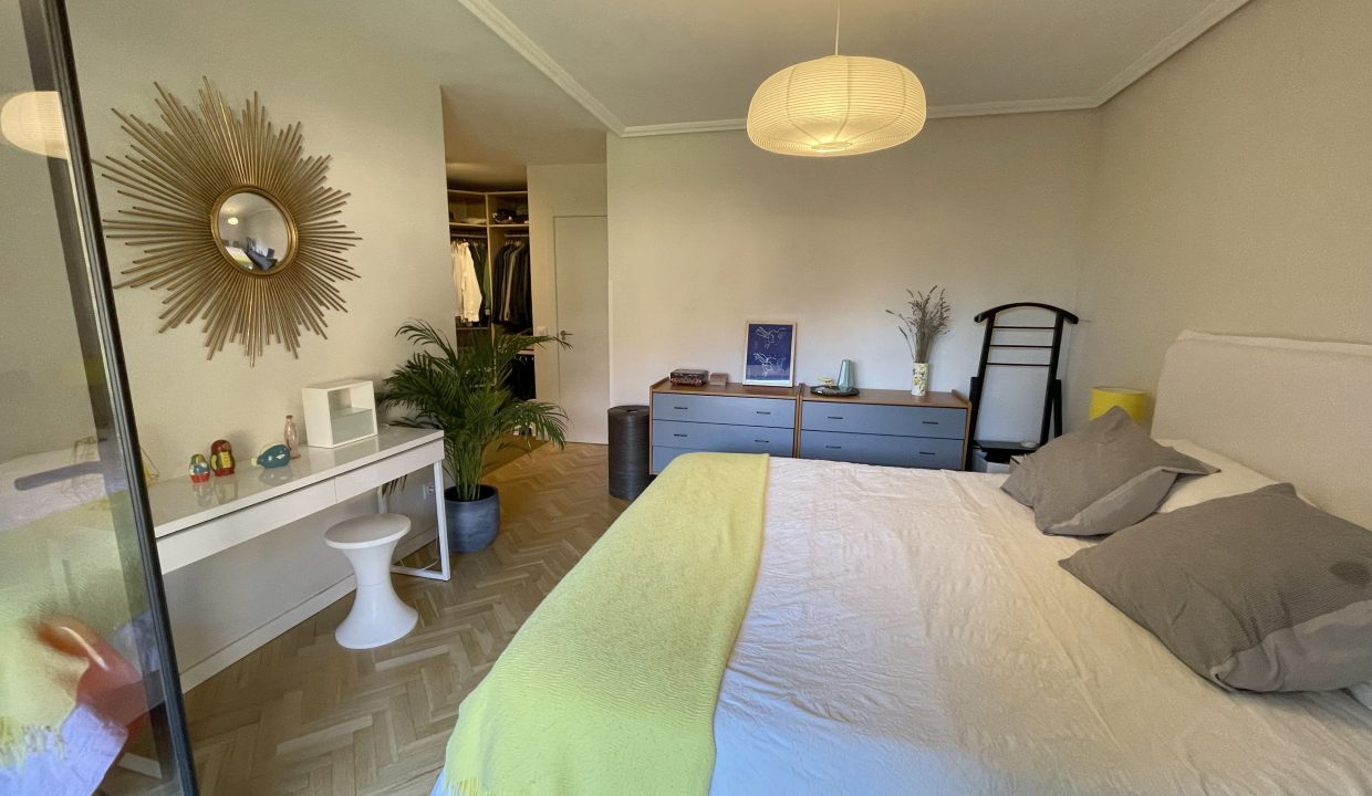 18 Suite02