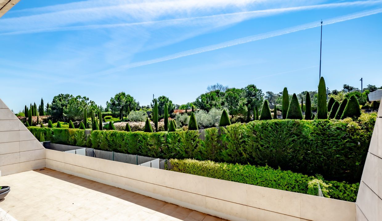 1lafinca-67